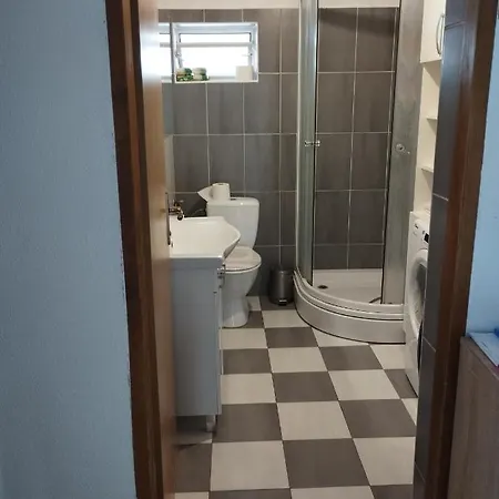 Misljen Apartman House Apartment
